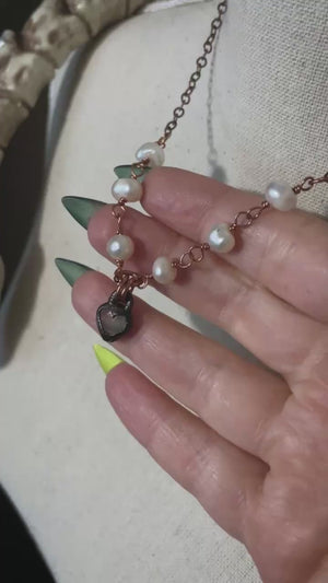 The Prehnite and Pearls Talisman